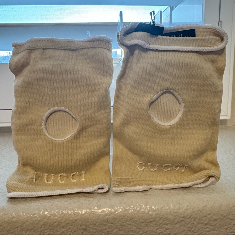 Gucci Beige Knee Pads size m new - Picture 3 of 8